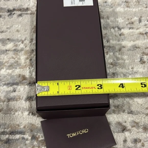 Tom Ford glasses box - Picture 6 of 6